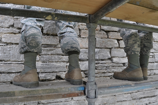 Boots on the scaffolding at the Kitchener Memorial (image: Leslie Burgher)